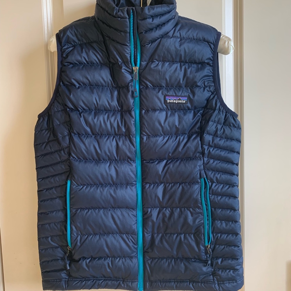 Patagonia Navy Blue Quilted Down Vest with Teal Zippers